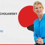 Elizabeth_Cholawsky,_CEO,_HG-Insights_IT